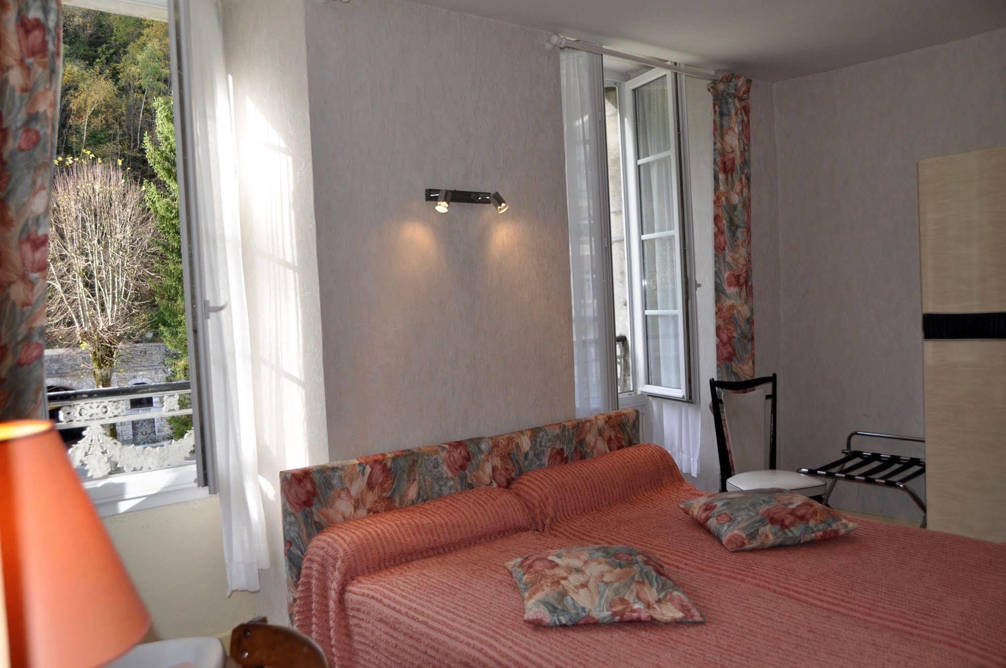 Hotel Des Eaux-Bonnes Ngoại thất bức ảnh